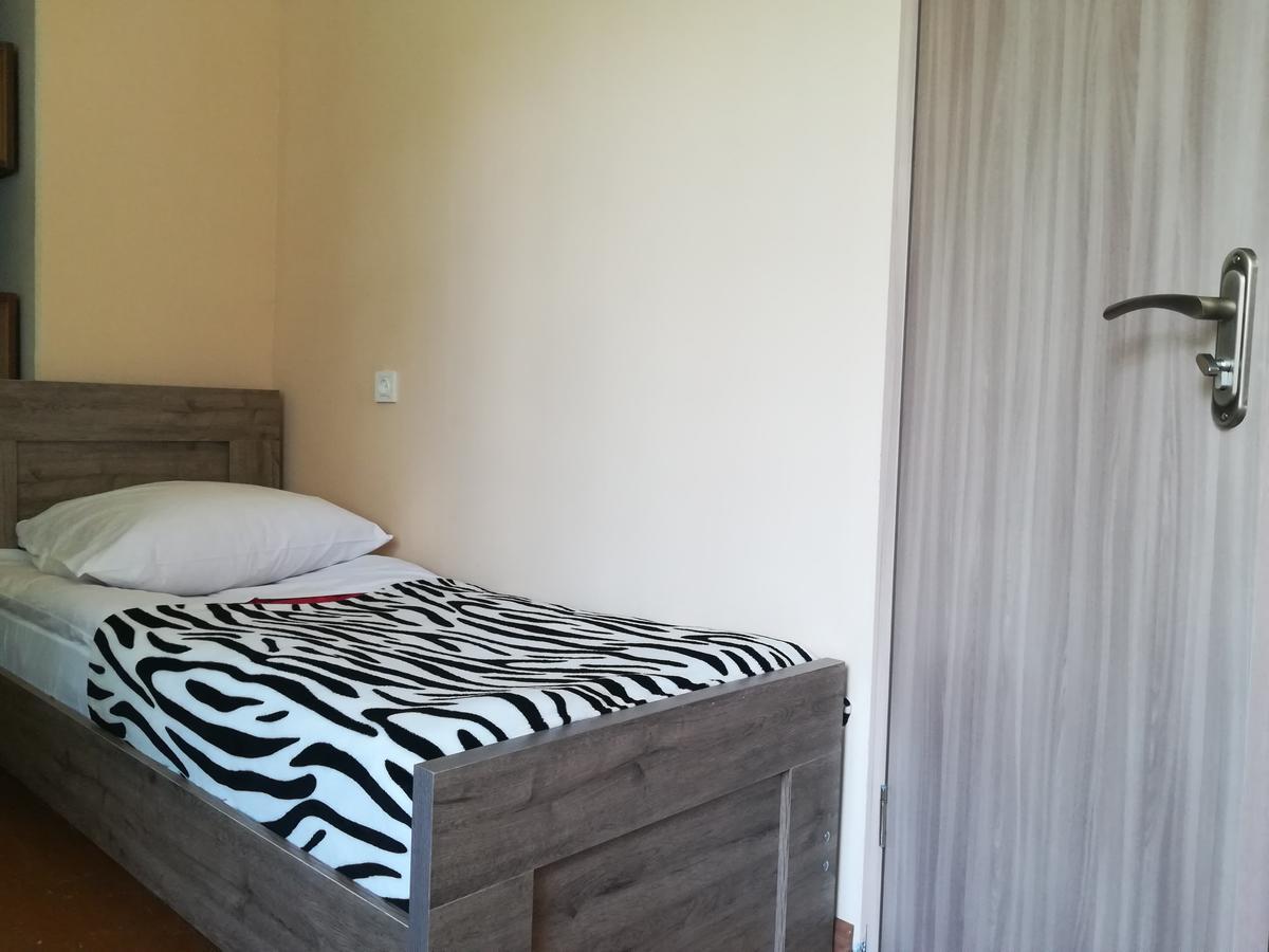 Guest House Carpediem Becho 外观 照片